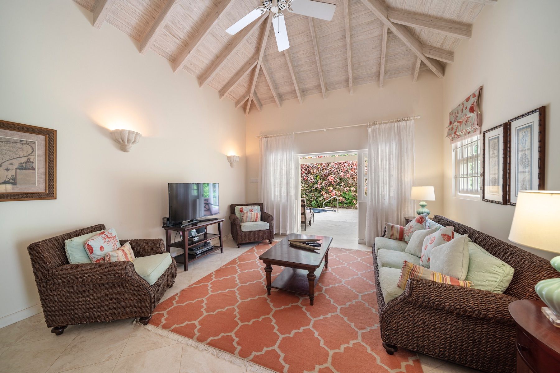 Sandalwood House villa photo.